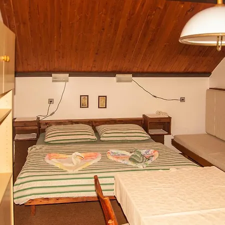 Privat - 392 *